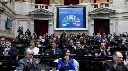 Política
